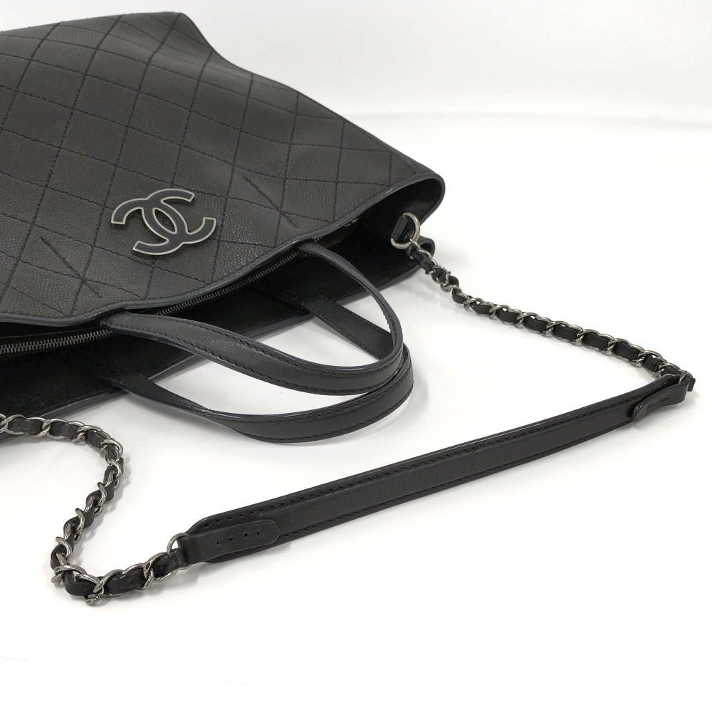 Chanel 2-Way Bag Caviar Leather Black — view 4
