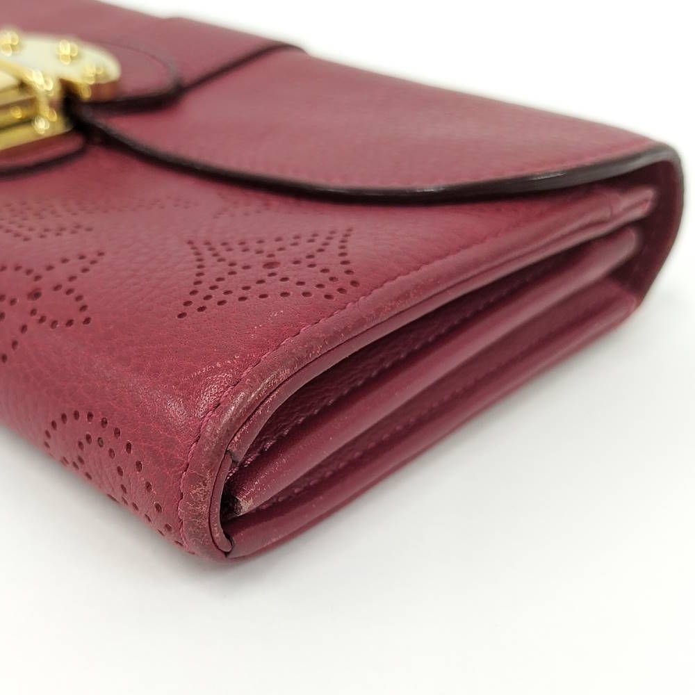 Louis Vuitton Portefeuille Iris Wallet Monogram Mahina — view 6
