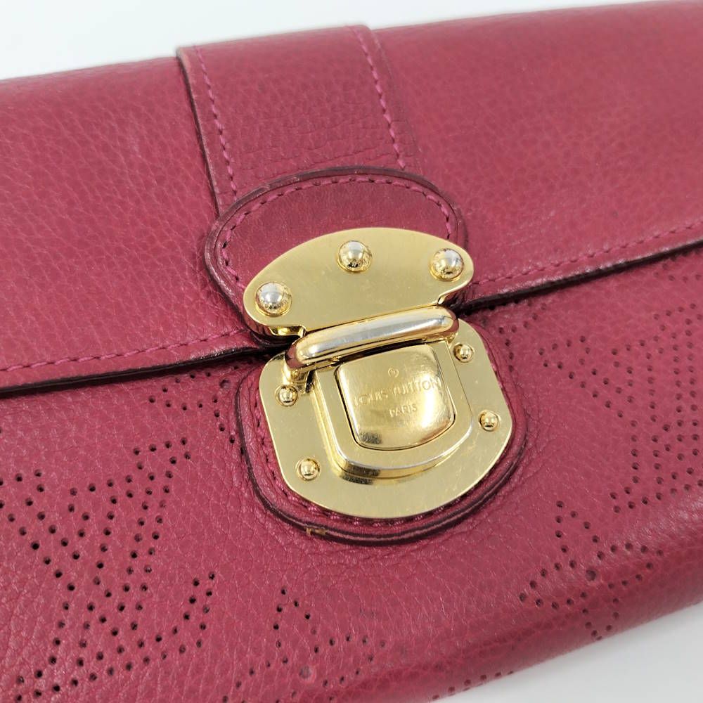 Louis Vuitton Portefeuille Iris Wallet Monogram Mahina — view 7