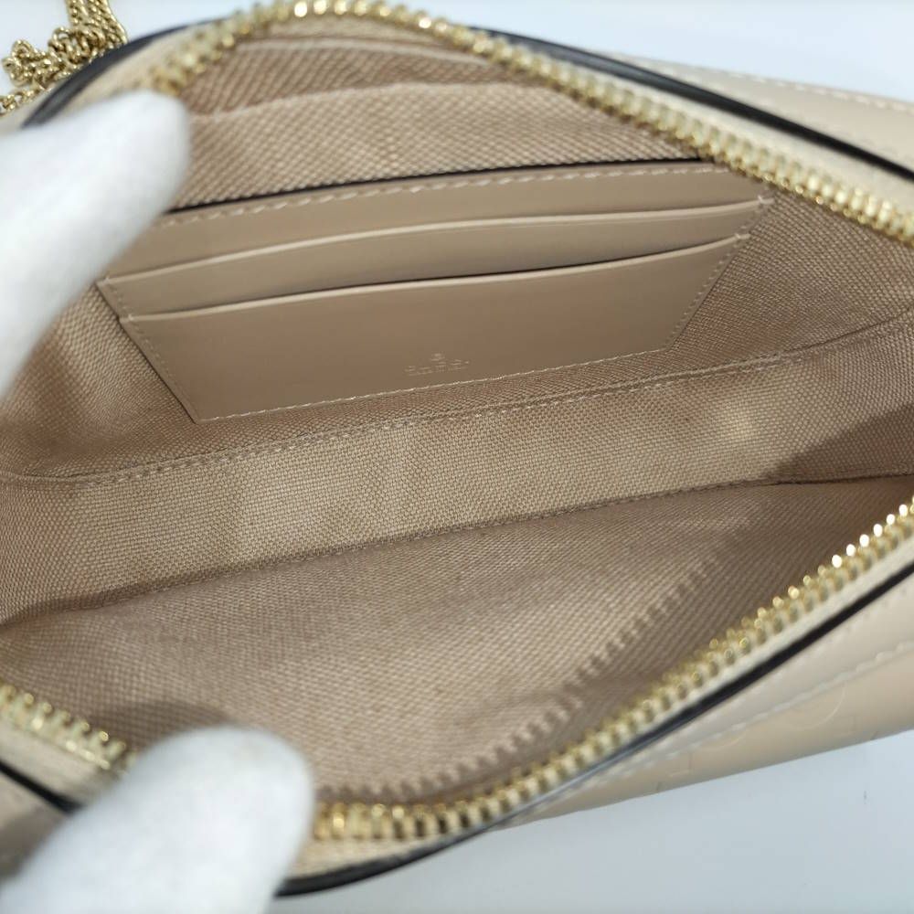 Gucci Chain Shoulder Bag Leather Beige — view 9