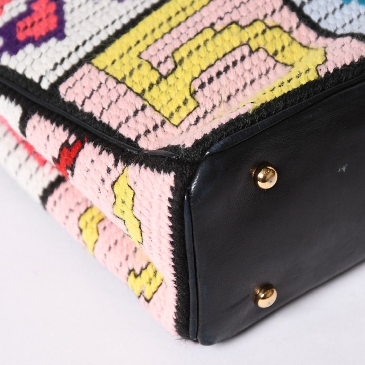Chanel Icon Chain Bag CC Logo Wool Leather Multicolor Gold — view 8