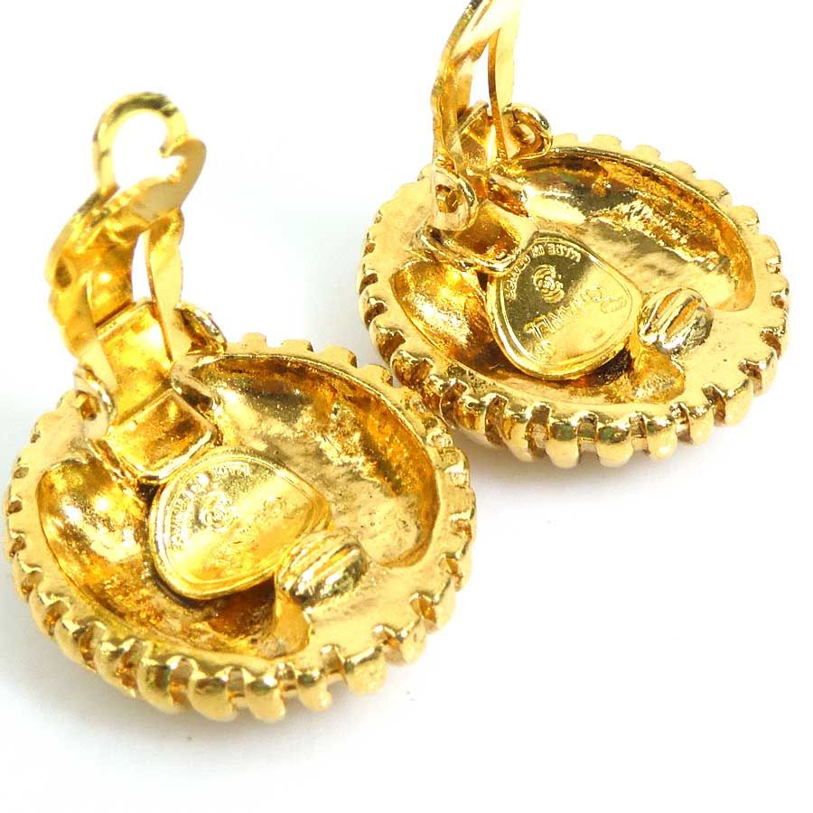 Chanel Earrings CC Logo — view 7