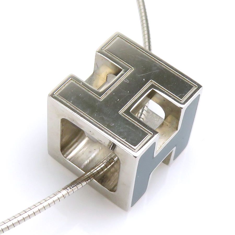 Hermes Necklace Cube Caju de Ash — view 5