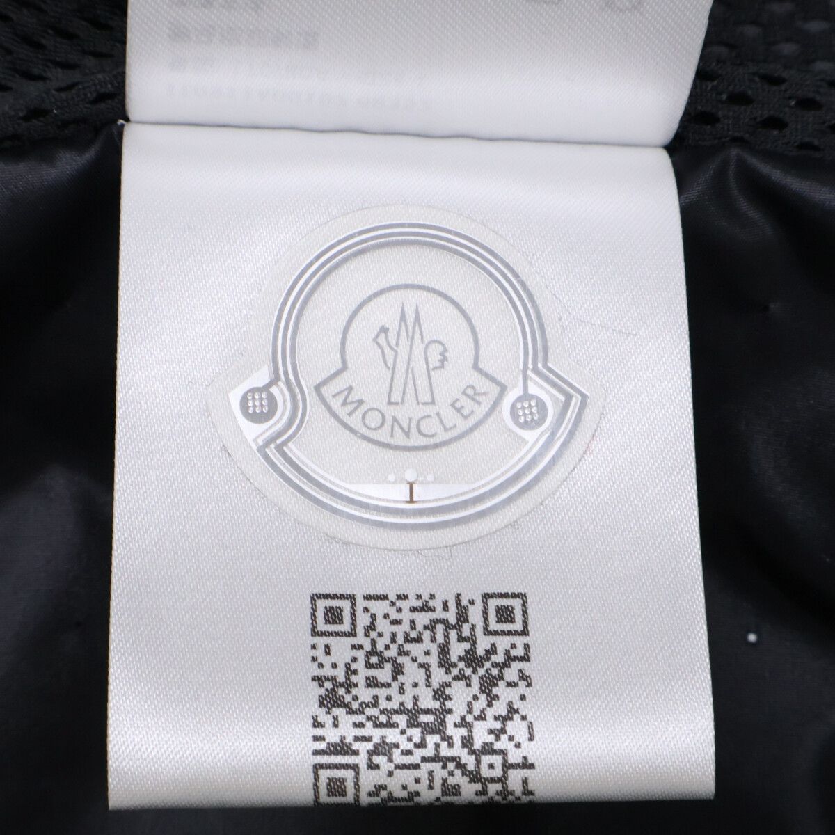 Moncler Pakito Inside Logo Tape Full Zip Hoodie — view 7