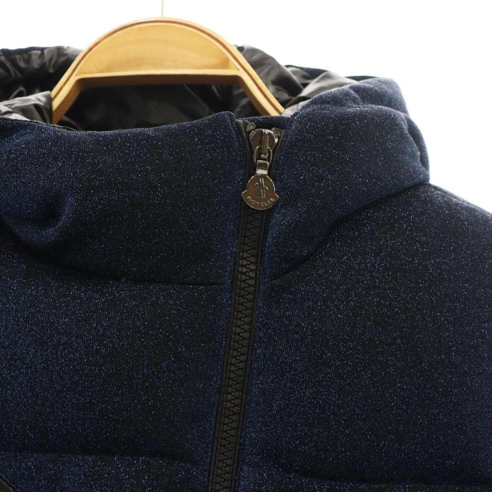 Moncler Taurua Down Jacket Logo Lame 8 Blue SY — view 4