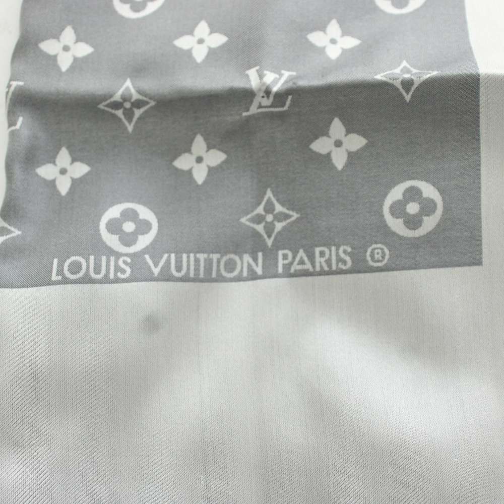 Louis Vuitton Echarpe Capri Scarf Shawl Large Silk Monogram Fringe Gray — view 4
