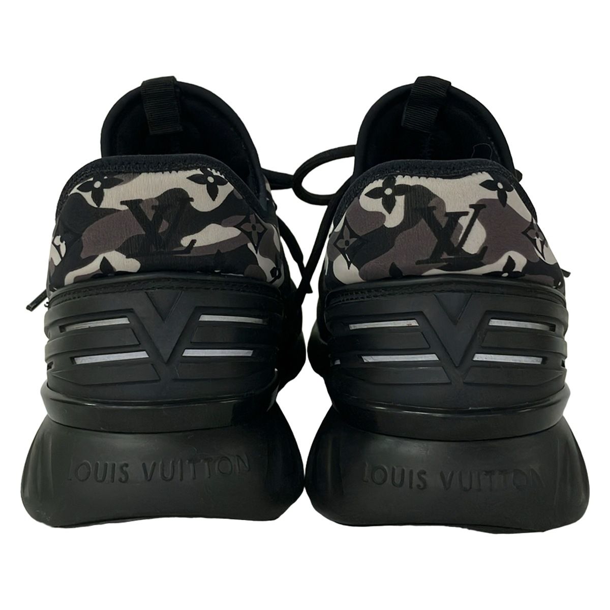 Louis Vuitton Sneakers 5 Fast Lane Line Black Dark Gray Ivory Monogram Pattern — view 3