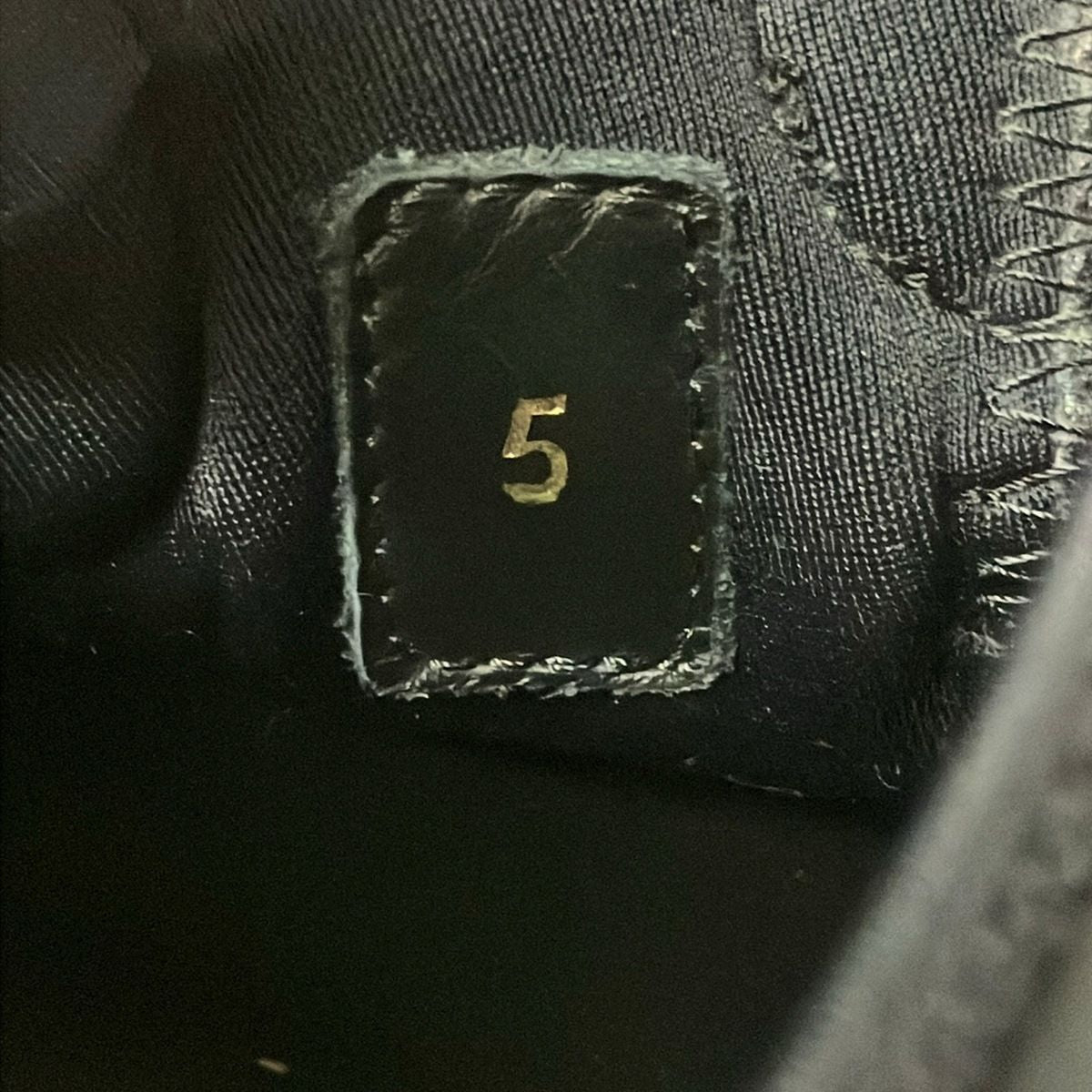 Louis Vuitton Sneakers 5 Fast Lane Line Black Dark Gray Ivory Monogram Pattern — view 6