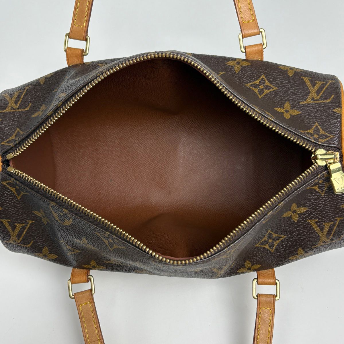 Louis Vuitton Papillon 26 Barrel Bag Tube — view 9