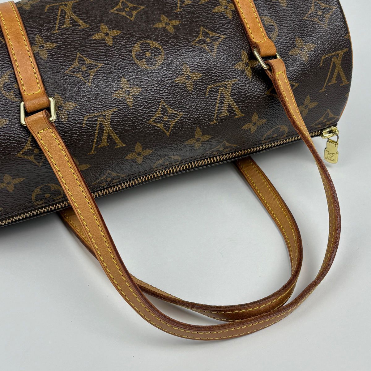 Louis Vuitton Papillon 26 Barrel Bag Tube — view 7
