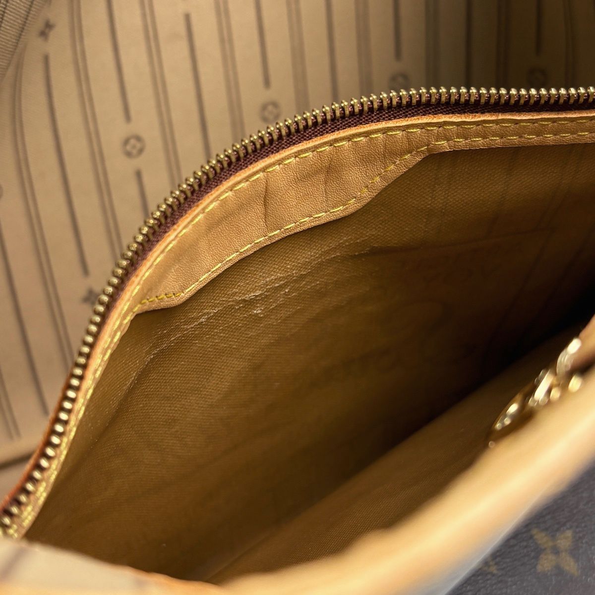 Louis Vuitton Neverfull MM Shoulder Bag Tote Monogram Brown — view 8