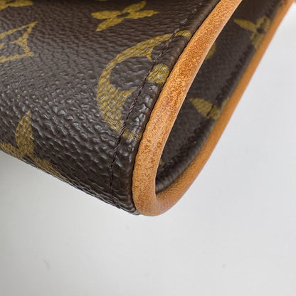 Louis Vuitton Pochette Twin GM Clutch 2-Way Shoulder Bag Monogram Brown — view 3