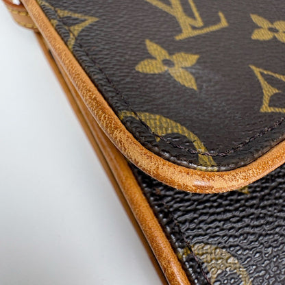 Louis Vuitton Pochette Twin GM Clutch 2-Way Shoulder Bag Monogram Brown — view 4