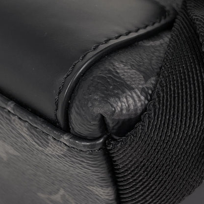 Louis Vuitton Messenger Voyage PM Shoulder Bag Monogram Eclipse Noir — view 3