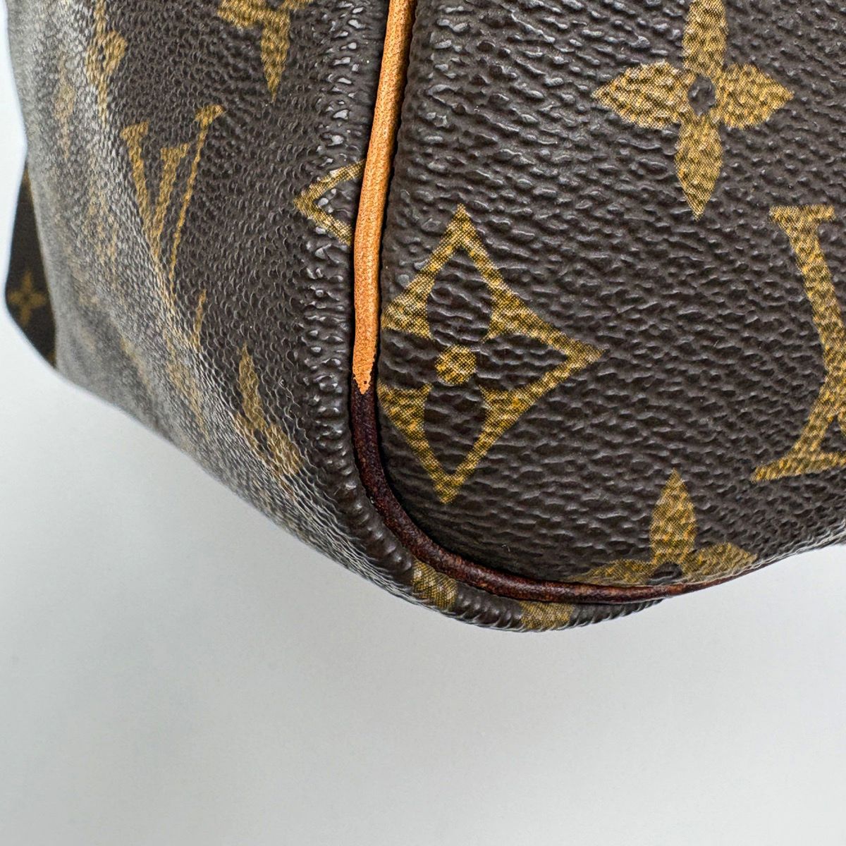 Louis Vuitton Speedy 30 Boston Bag Monogram Brown — view 3