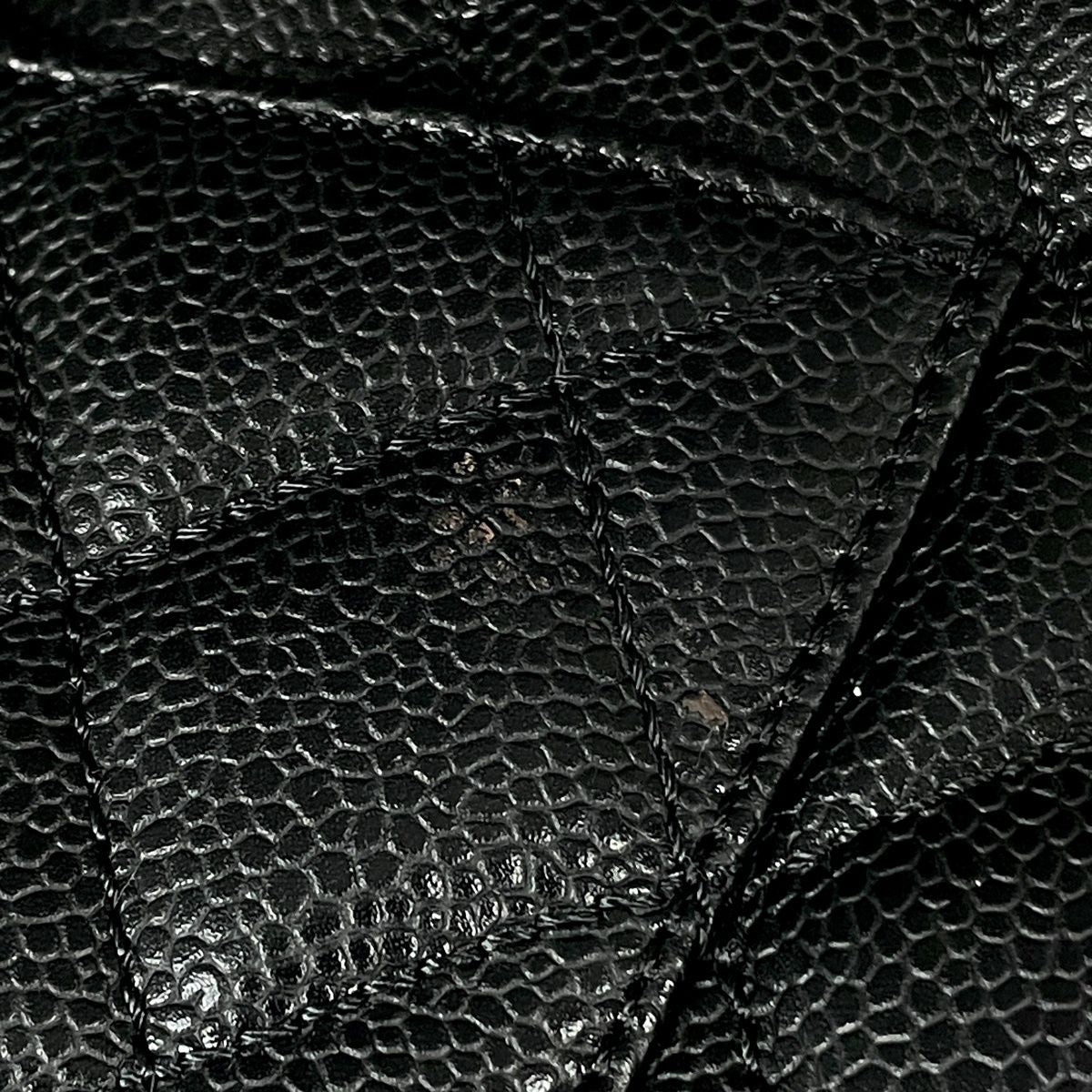 Chanel CC Logo Chain Tote Quilted Caviar Leather Black — view 4