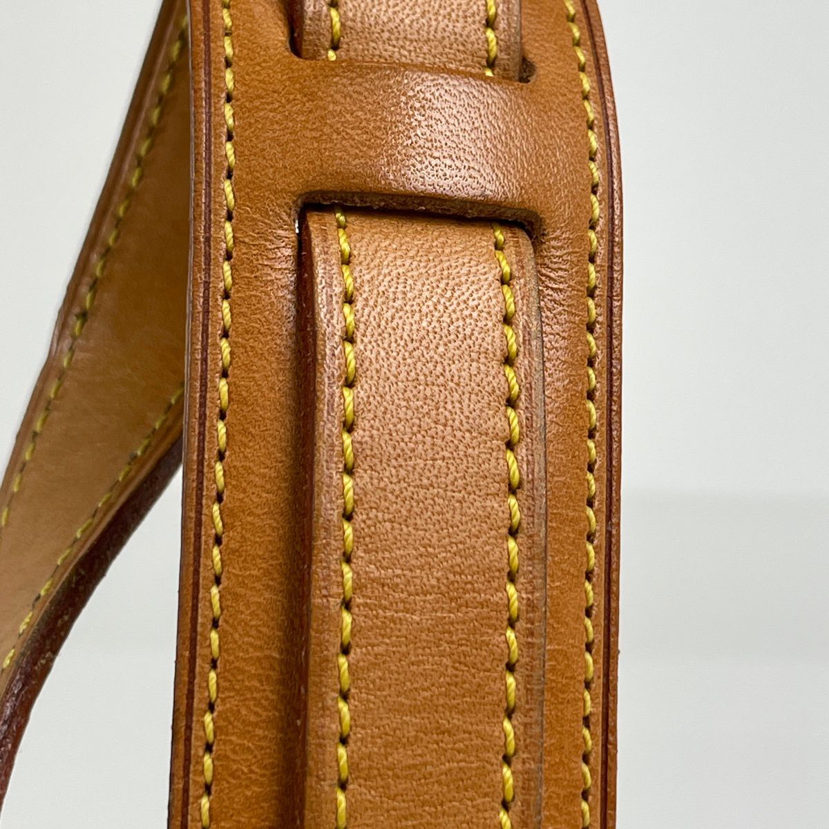 Louis Vuitton Saumur 30 Crossbody Shoulder Bag Monogram Brown — view 7
