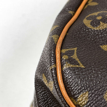 Louis Vuitton Saumur 30 Crossbody Shoulder Bag Monogram Brown — view 3
