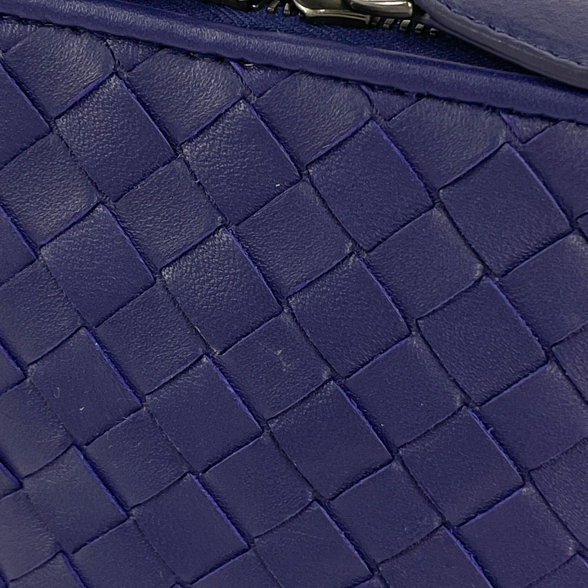 Bottega Veneta Intrecciato Pouch Makeup Leather Purple — view 4