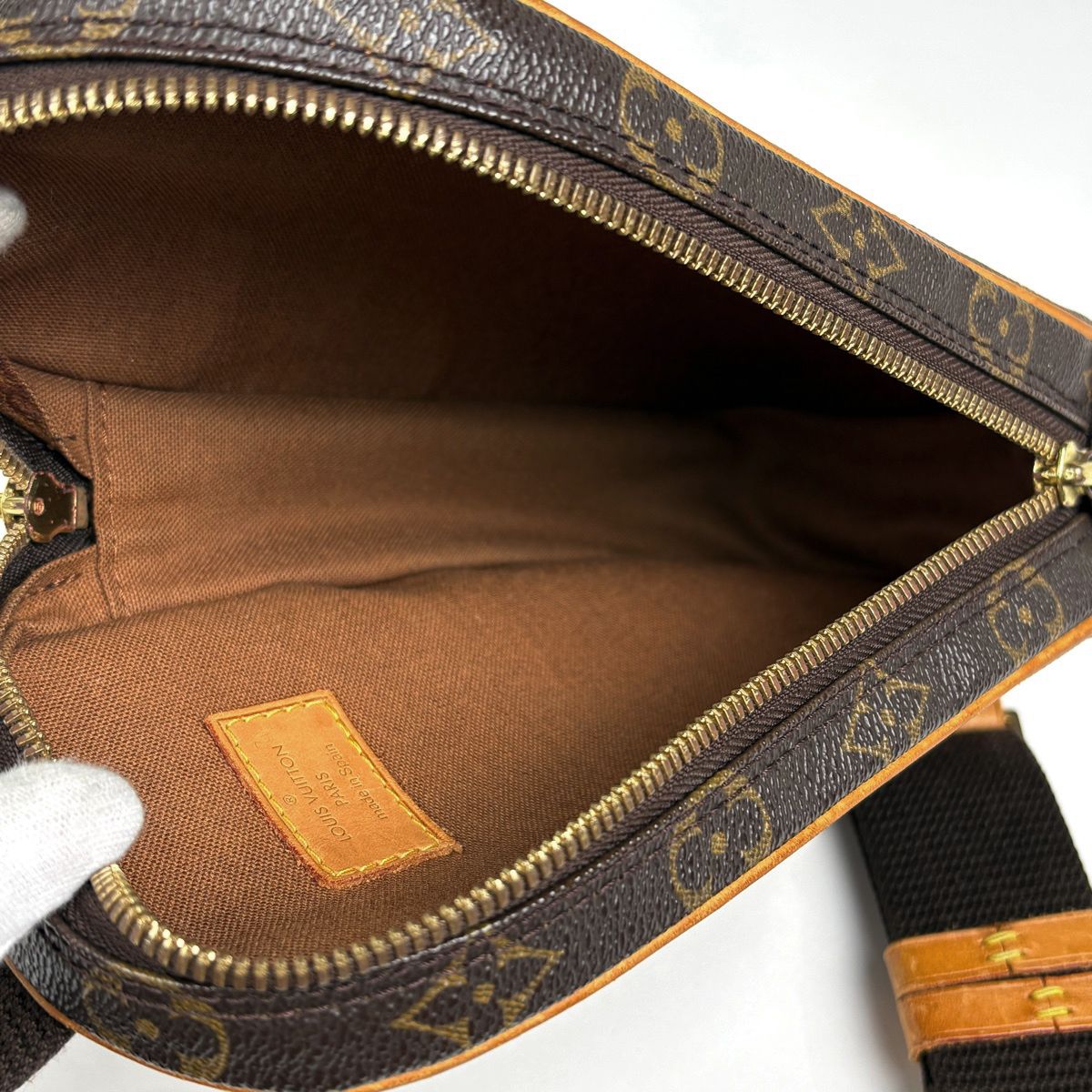 Louis Vuitton Pochette Gange Shoulder Bag Monogram Brown — view 8