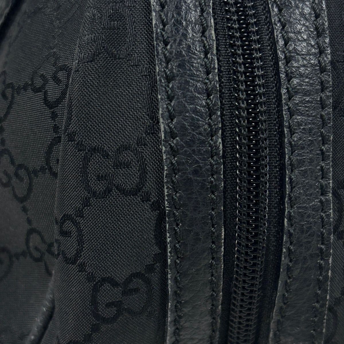 Gucci GG Pattern Shoulder Bag Sherry Line Web Nylon Black — view 5