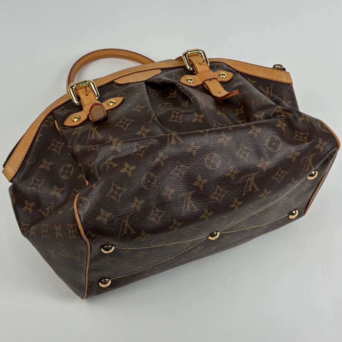 Louis Vuitton Tivoli GM Handbag Monogram Brown — view 2