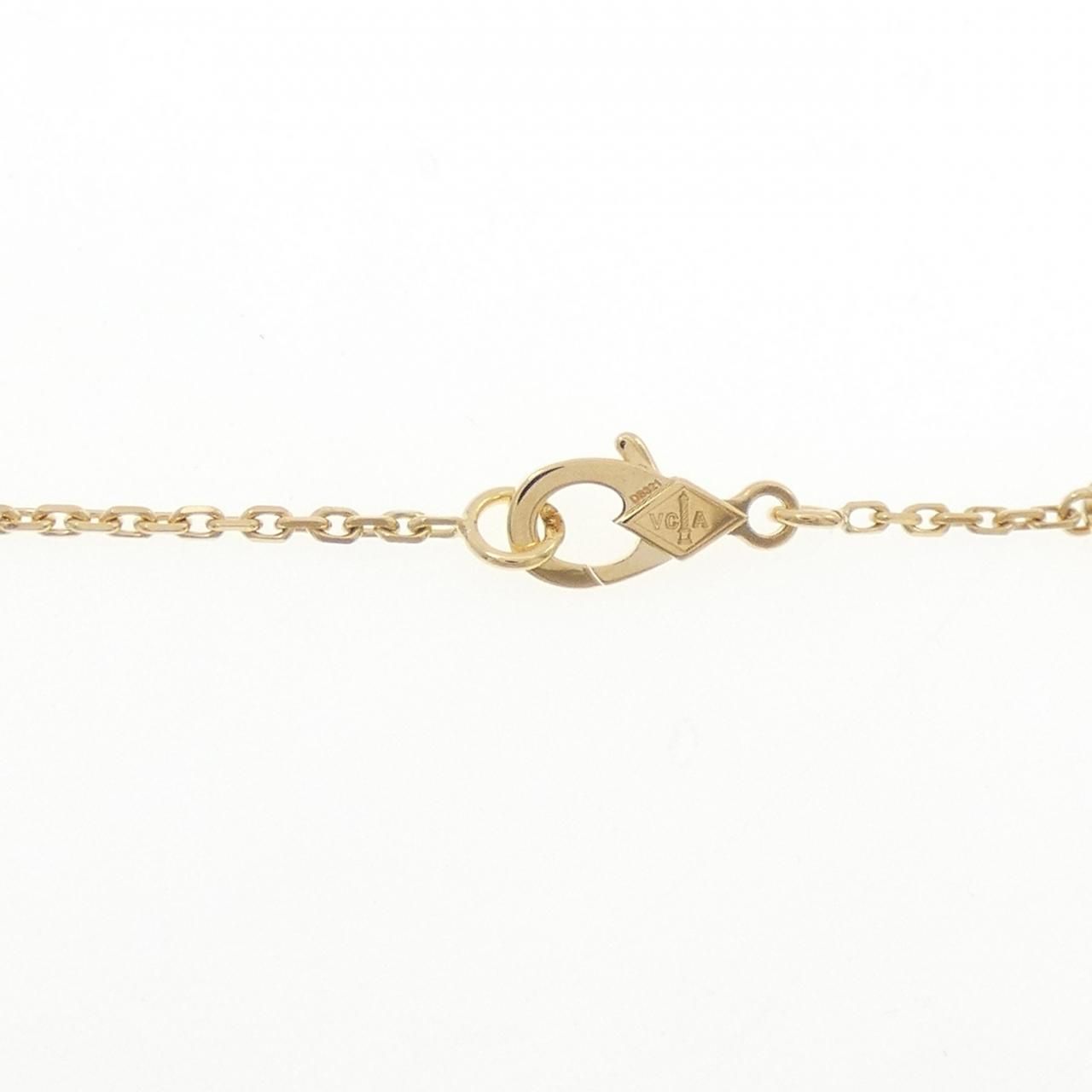 Van Cleef & Arpels Vintage Alhambra Necklace — view 4