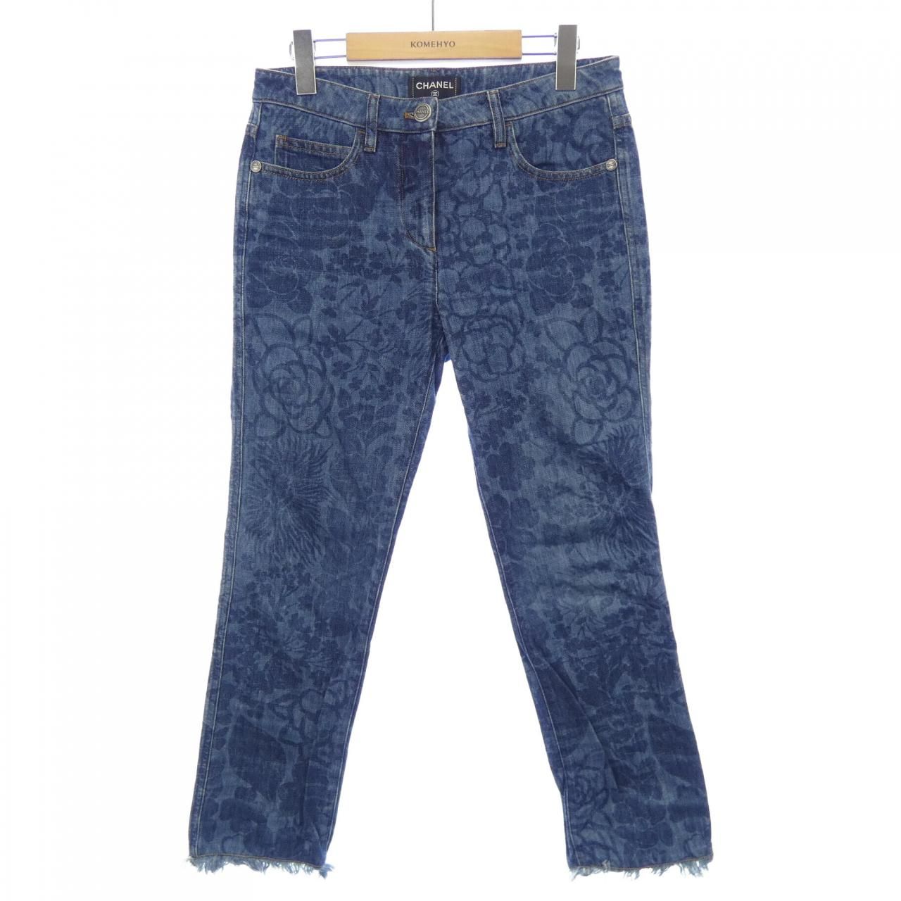 Chanel Jeans Blue