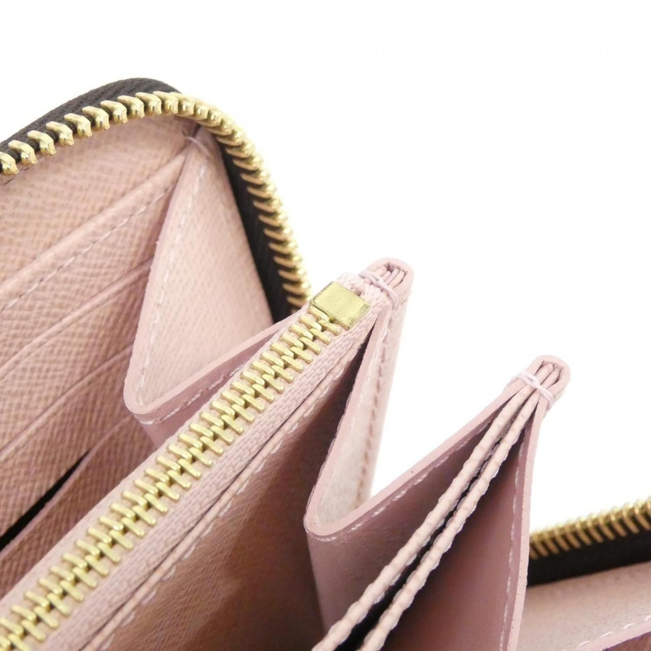 Louis Vuitton Monogram Zippy Wallet — view 5