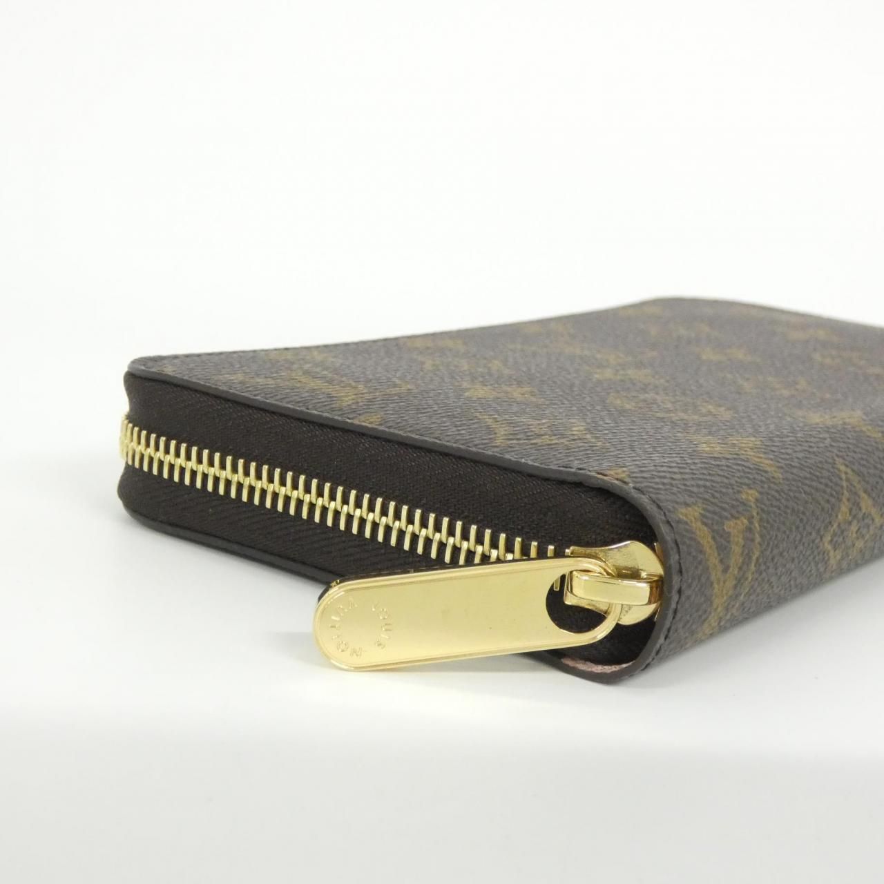 Louis Vuitton Monogram Zippy Wallet — view 3
