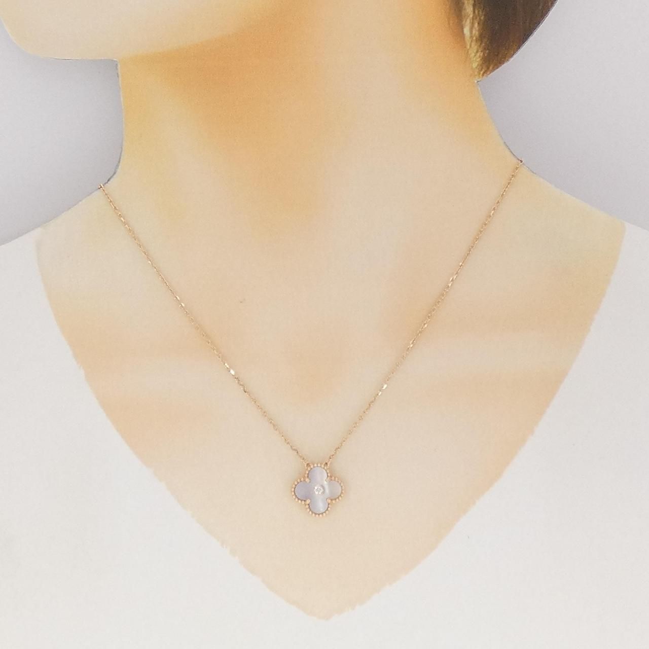 Van Cleef & Arpels Vintage Alhambra Holiday Limited Necklace — view 6