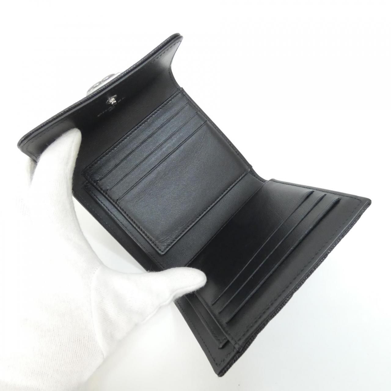 Chanel Line Wallet Black — view 4