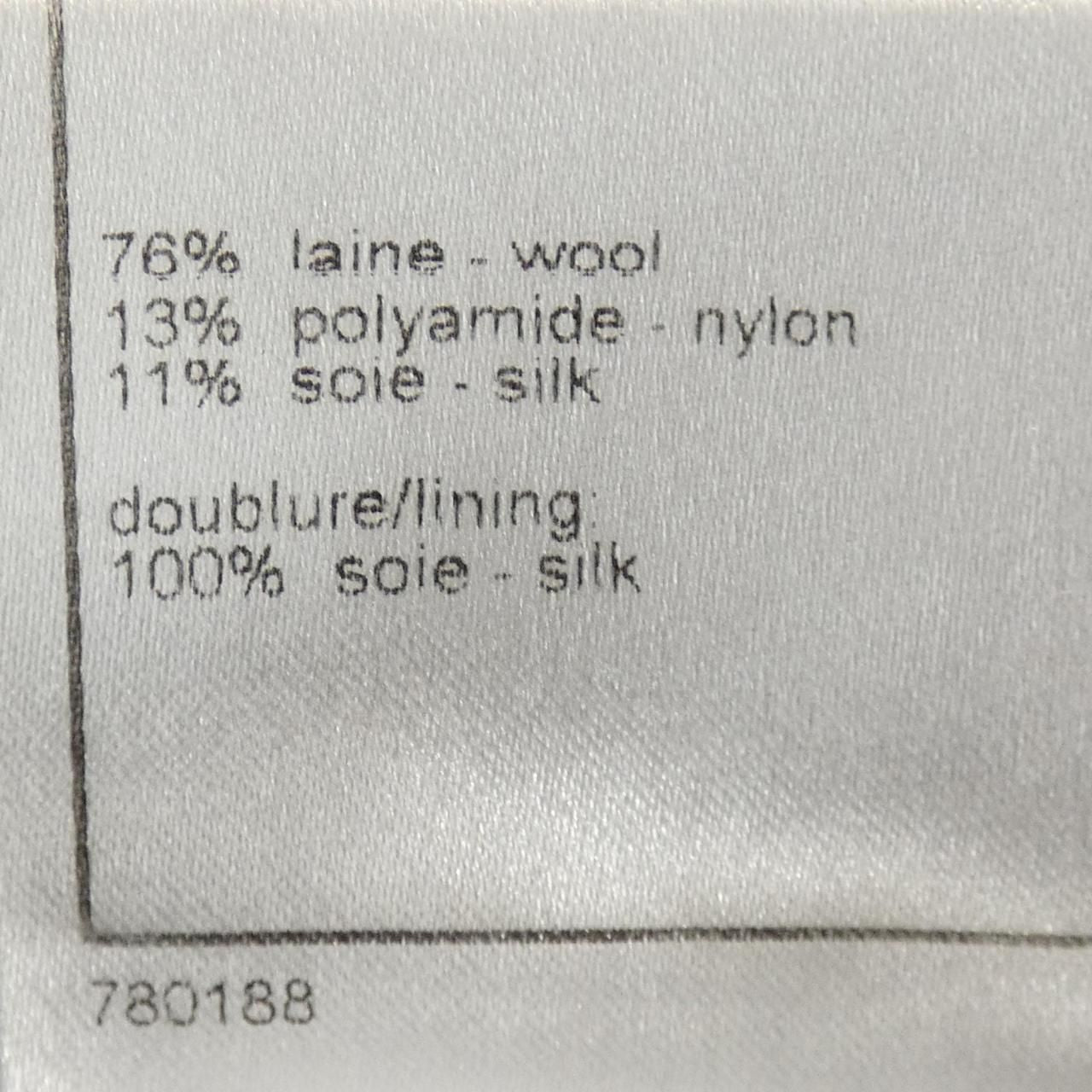 Chanel 08c Skirt Black — view 3