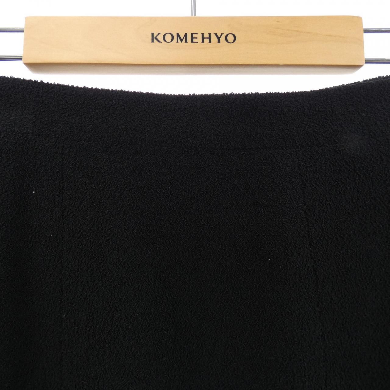 Chanel 08c Skirt Black — view 6