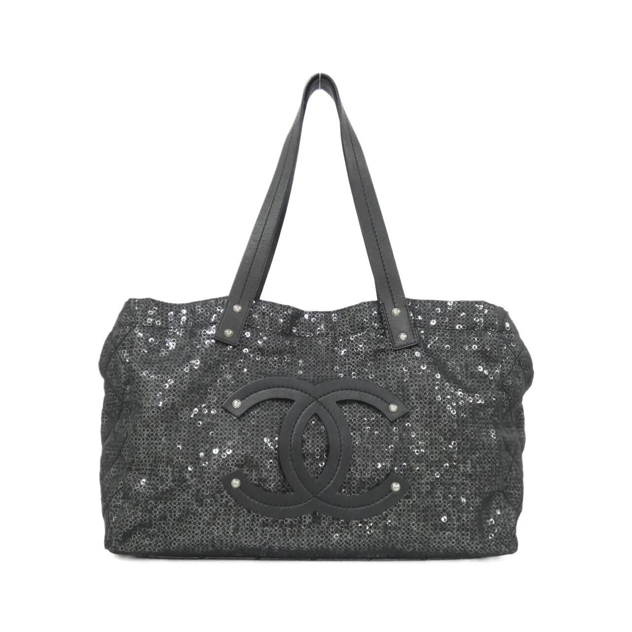 Chanel Shoulder Bag Black