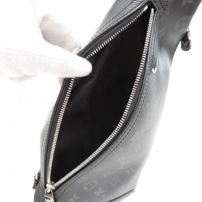 Louis Vuitton Taiga Llama Duo Sling Bag — view 6