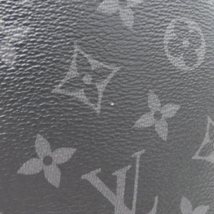 Louis Vuitton Taiga Llama Duo Sling Bag — view 4