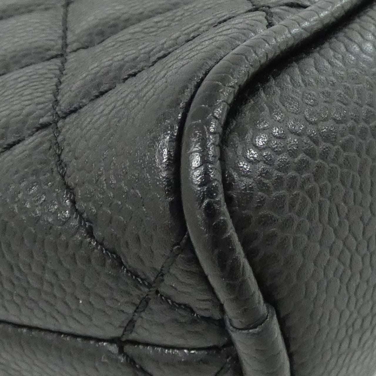 Chanel Shoulder Bag Black — view 3