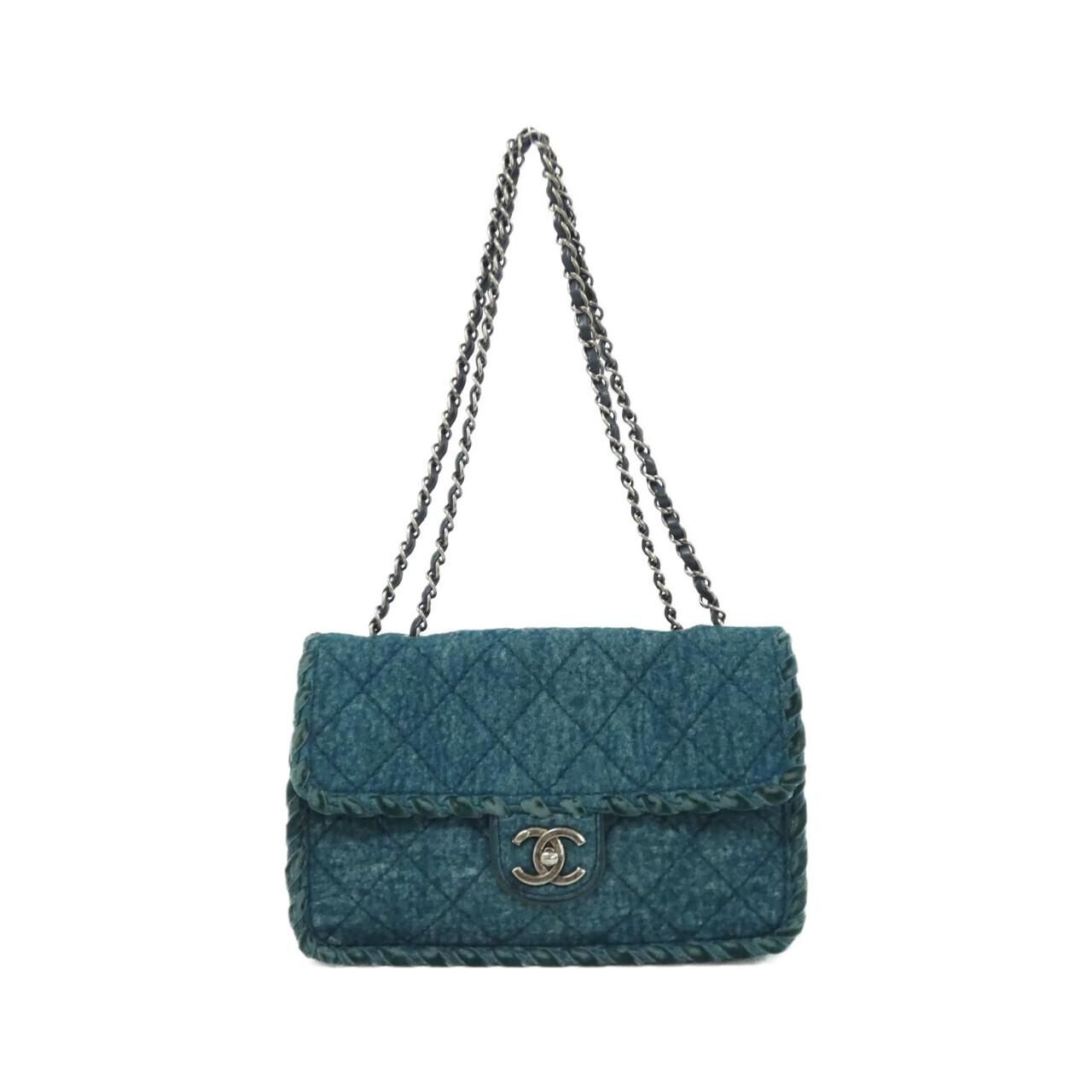Chanel Shoulder Bag Green