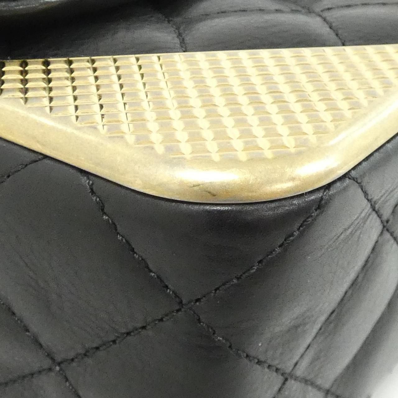 Chanel Shoulder Bag Black — view 3