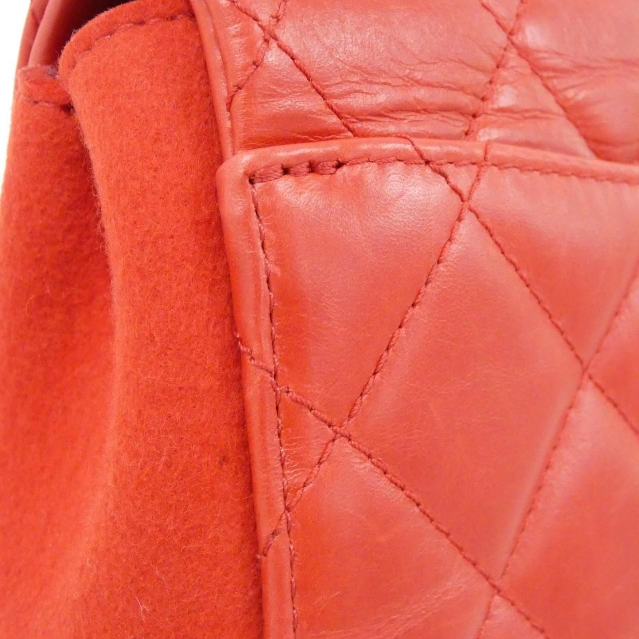 Chanel Shoulder Bag Red — view 7