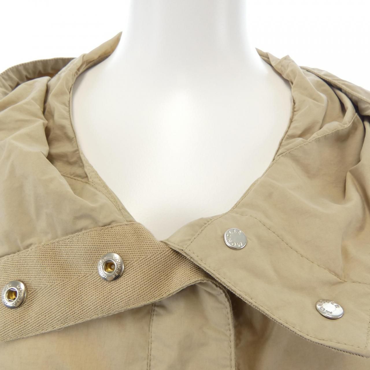 Moncler Albireo Jacket Beige — view 5