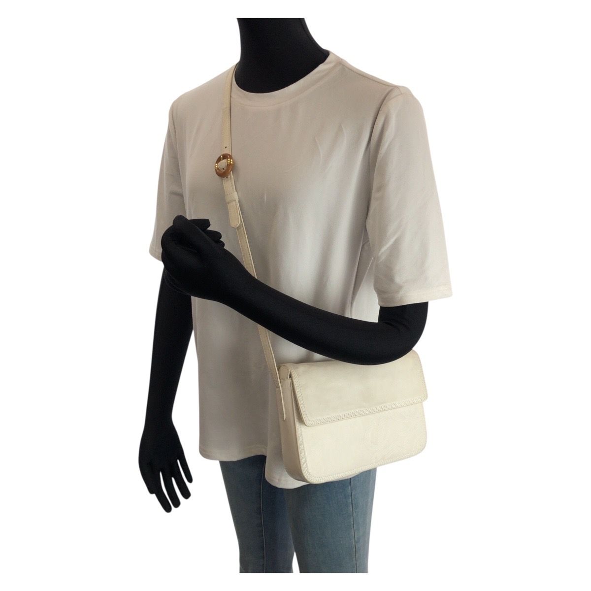 Loewe Anagram White Off Gold Leather Shoulder Bag Pochette — view 7