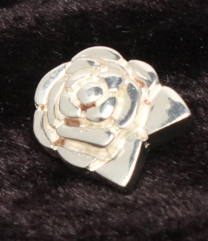 Chanel Pendant Top Camellia — view 2