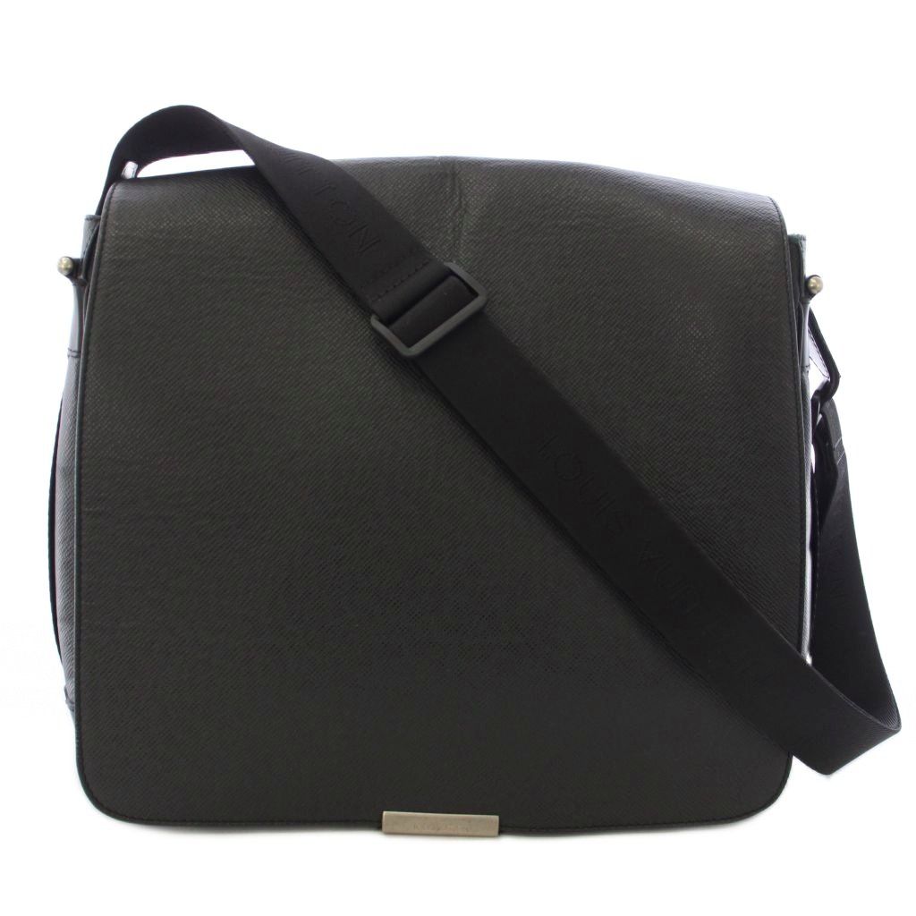 Louis Vuitton Taiga Victor Shoulder Bag Messenger Black TK