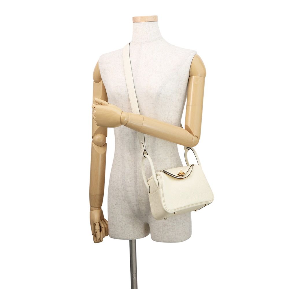 Hermes Lindy Mini Cles Mu Gold Taurillon Clemence 2-Way Shoulder Bag — view 4
