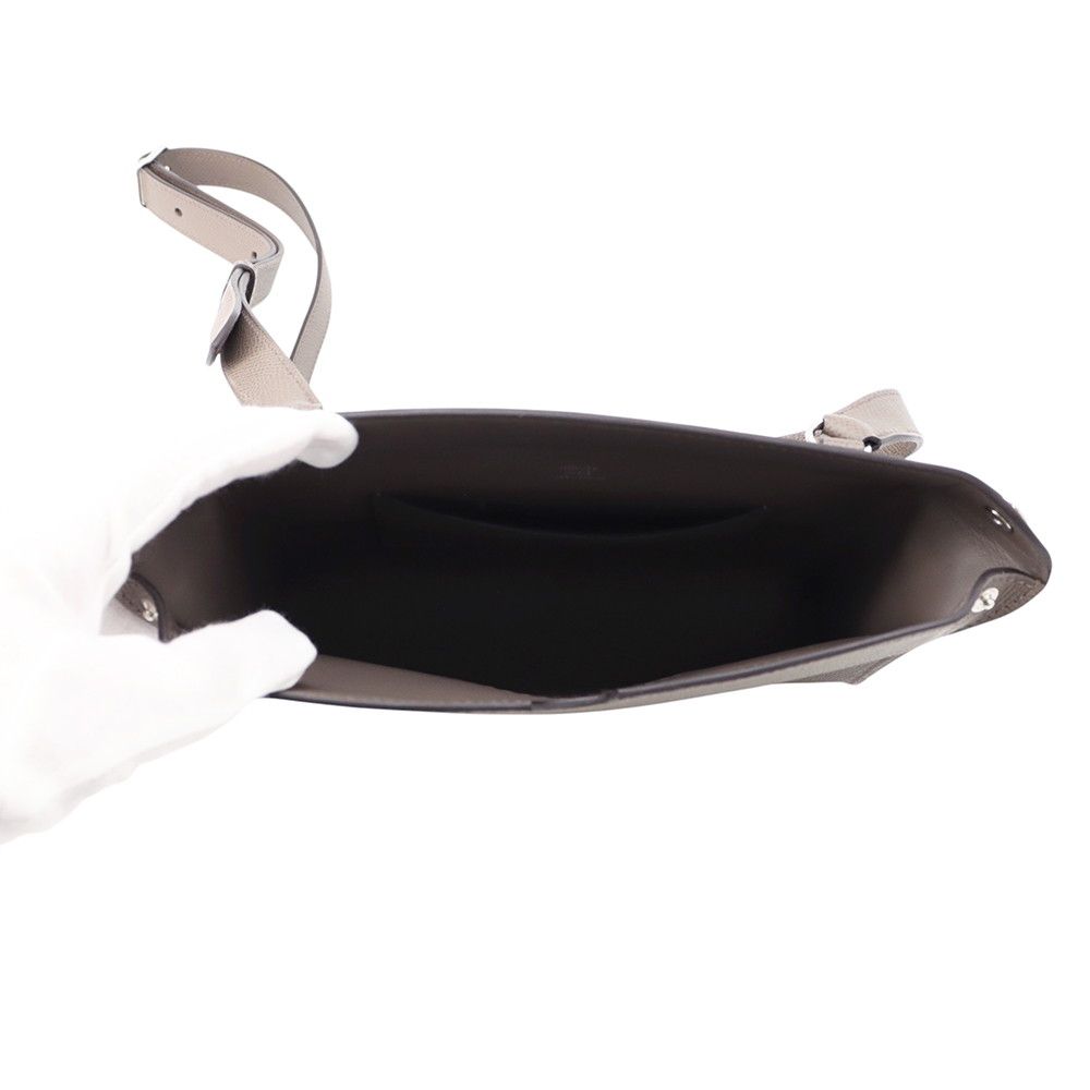 Hermes Shoulder Bag Vidopoche Etain Silver Epsom — view 5