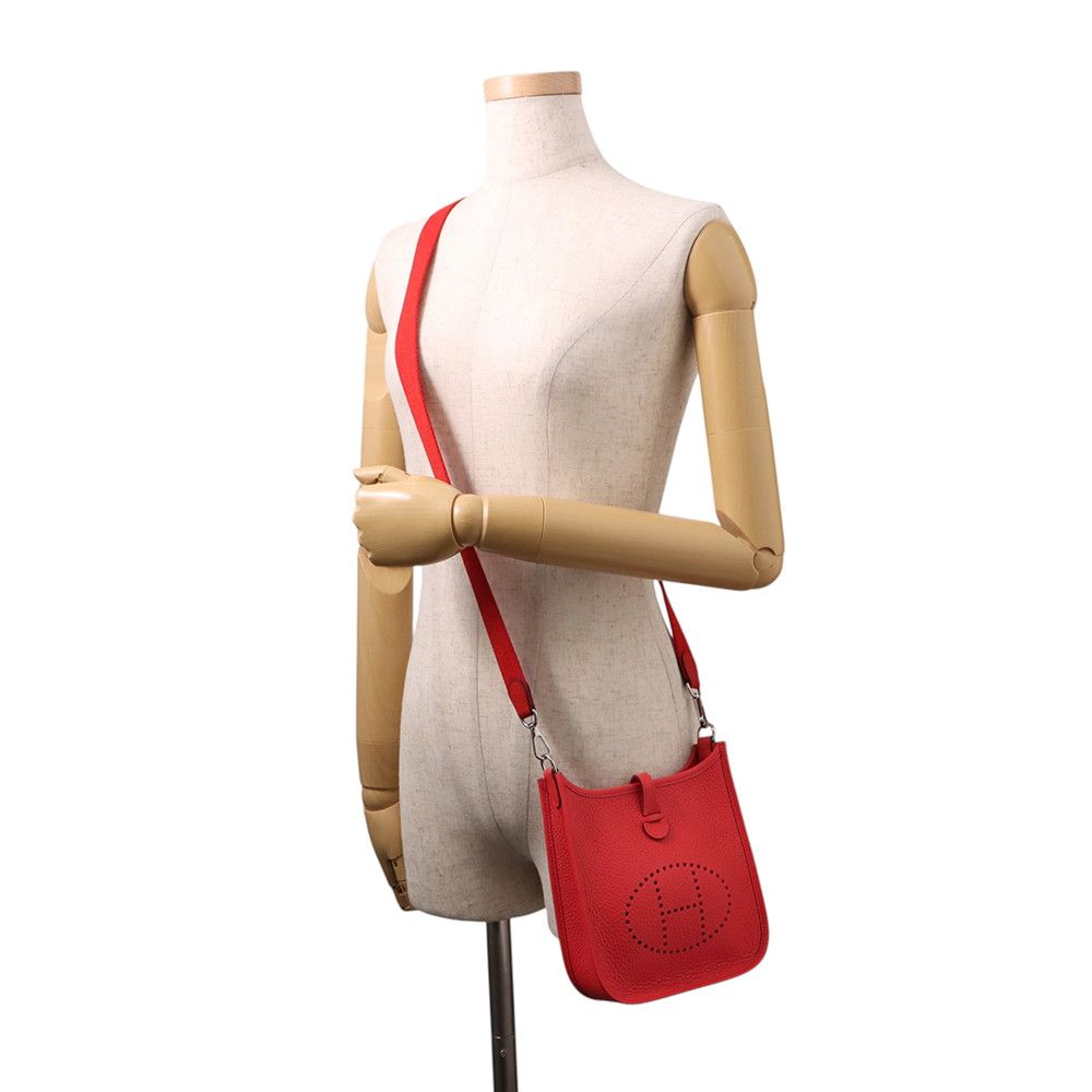Hermes Shoulder Bag Evelyne TPM 111 cm le Jura du Silver Taurillon Clemence — view 4