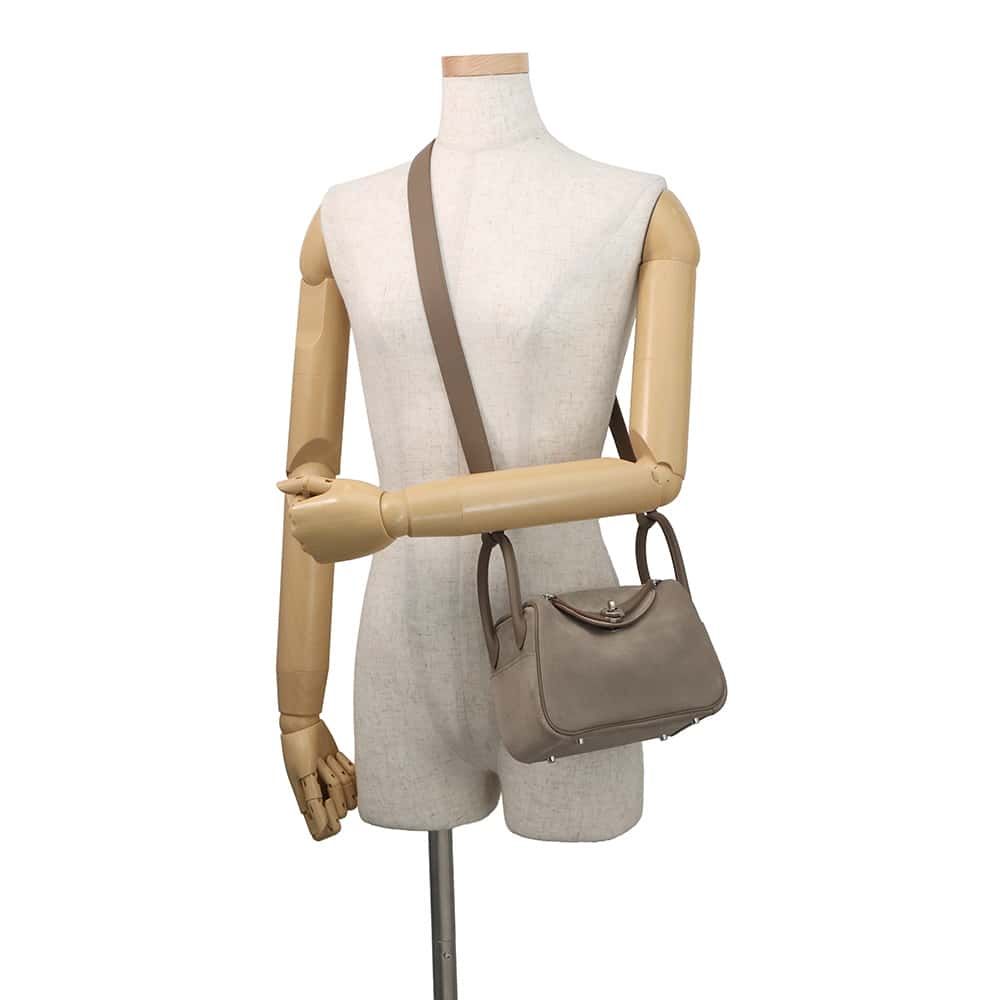 Hermes Lindy Mini Etoupe Grizzly Silver Swift 2-Way Shoulder Bag — view 4