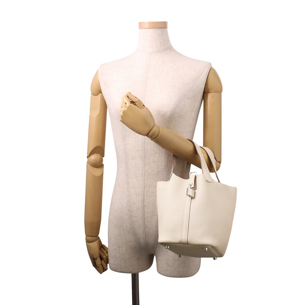 Hermes Handbag Picotin Lock PM Cles Silver Taurillon Clemence — view 4